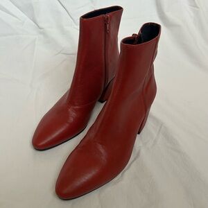 VAGABOND Red Booties
